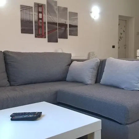 Apartment In Centro Paese